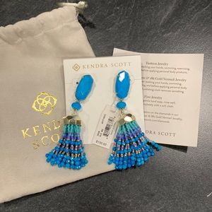Kendra Scott earrings new with tags